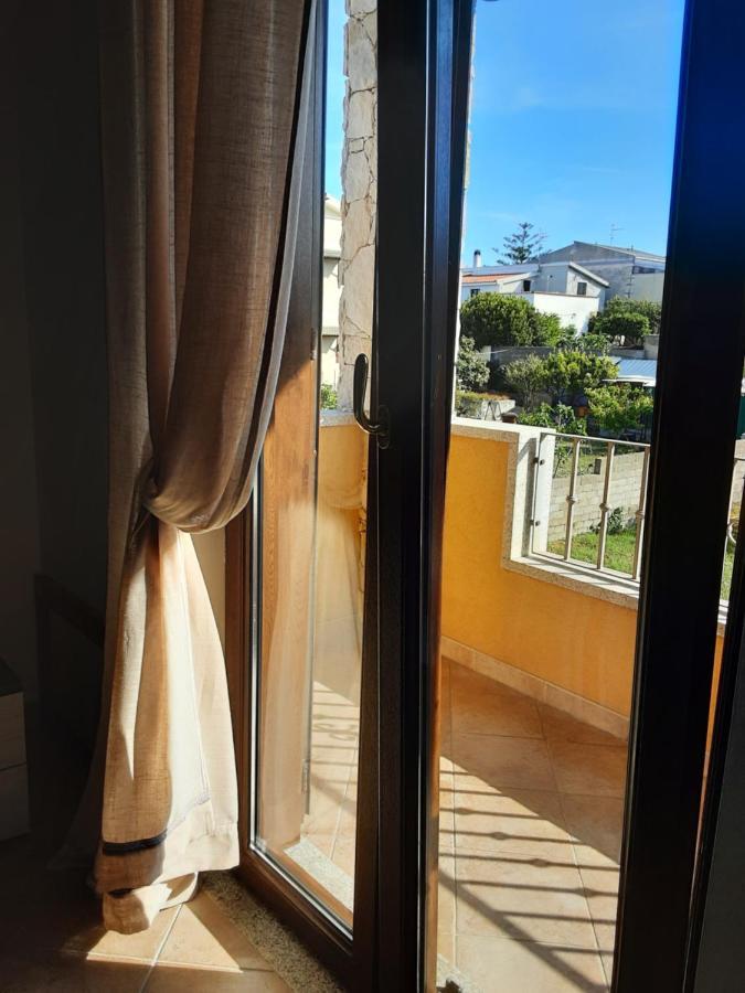 Tre Stelle Bed & Breakfast Porto Torres Bagian luar foto